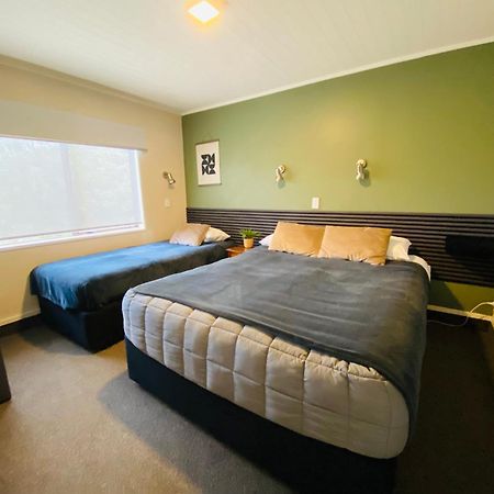 Commodore Motel ดะนีดิน ภายนอก รูปภาพ