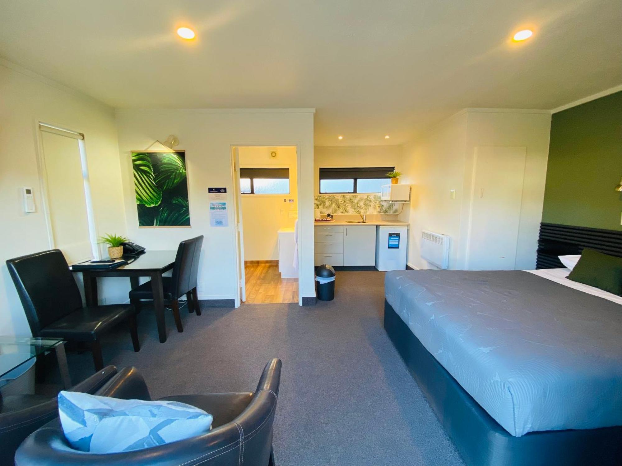 Commodore Motel ดะนีดิน ภายนอก รูปภาพ